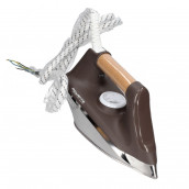 Vollständiges Braunbügeleisen