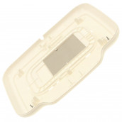 Schwarzer Sockel ersetzt durch einen weißen Sockel