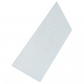 Glasablage über Gemüseschublade