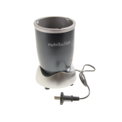 Dunkelgrauer Mixer-Körper mit Motor