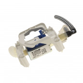 Pumpe+Träger für Dampfstation