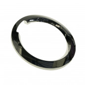 Außenrahmen des Bullauges