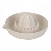 Kegel mit weißer Kanne