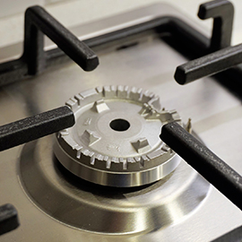 Der Brenner, der Deckel oder die Krone des Brenners sind verformt